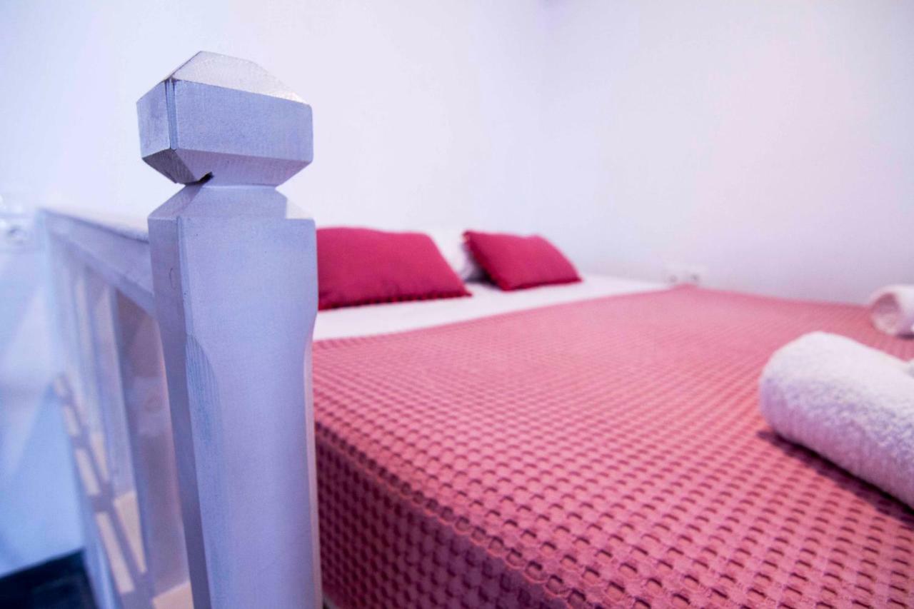 Aegli Apartments Сими Екстериор снимка